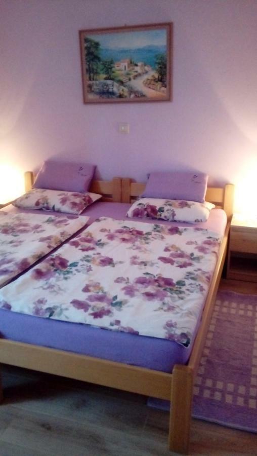 Raj Muraj Ferienappartement Kornić Exterior foto